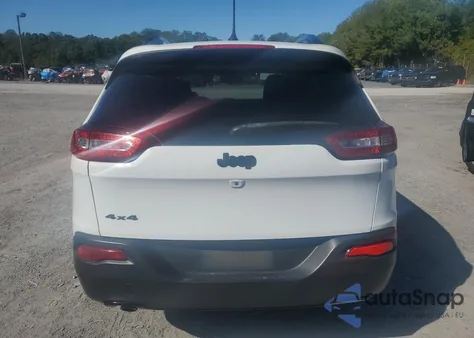 2018 Jeep Cherokee Latitude z USA, uszkodzony, nr VIN 1C4PJMCB2JD579454